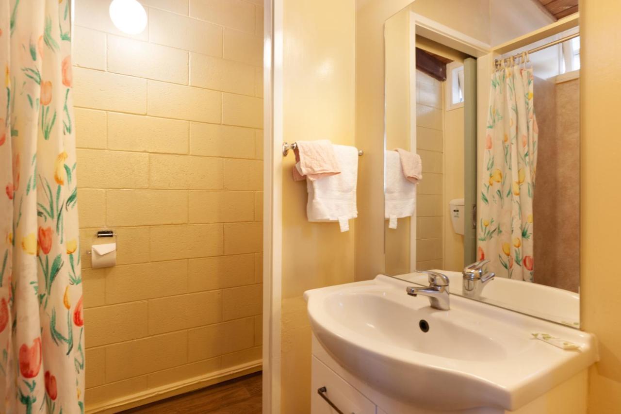 Aaryn Court Motel โรโตรัว ภายนอก รูปภาพ